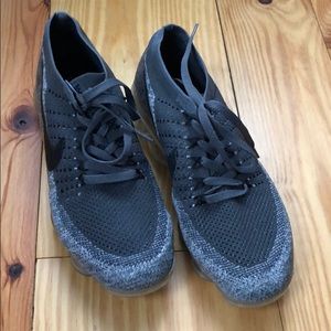 Nike Vapormax size 11. Worm twice